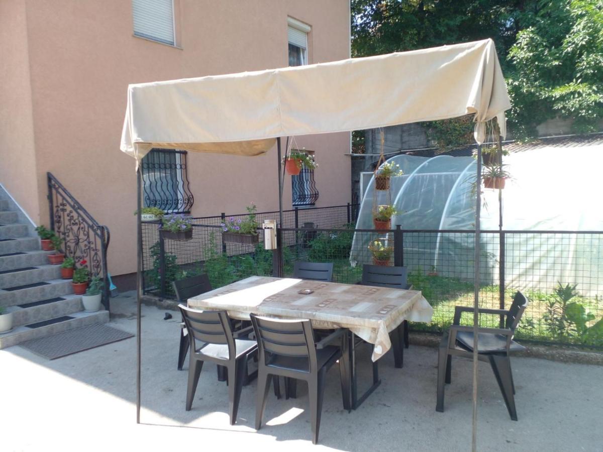 Ferienwohnung Melaaj Hill SJJ Exterior foto