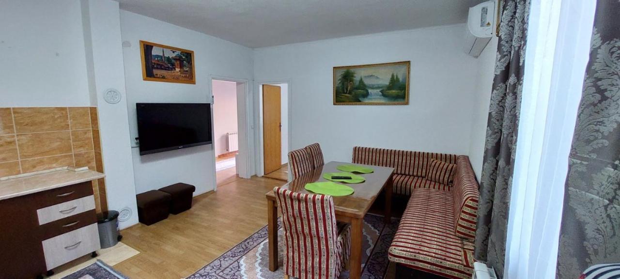 Ferienwohnung Melaaj Hill SJJ Exterior foto