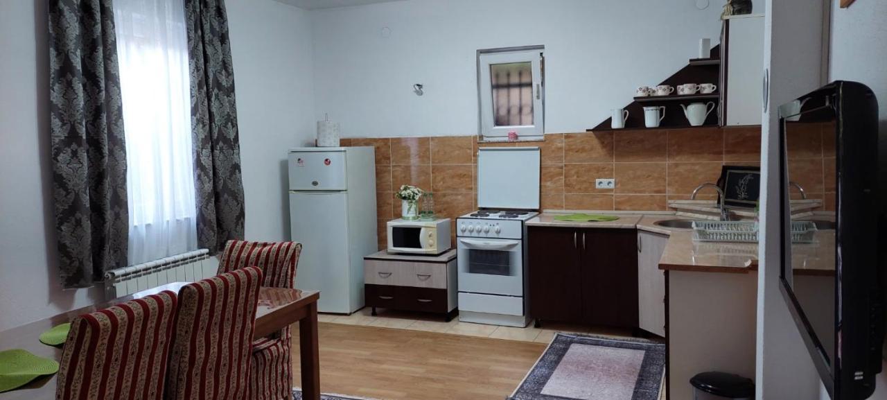 Ferienwohnung Melaaj Hill SJJ Exterior foto